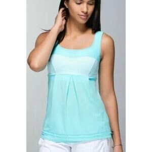 Lululemon Elevate Angel Blue Tank Top Sz 2